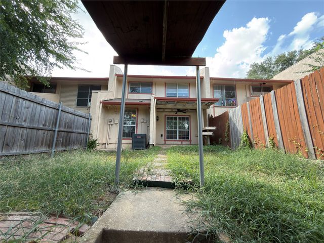 358 Valley Park Drive, Garland, TX 75043