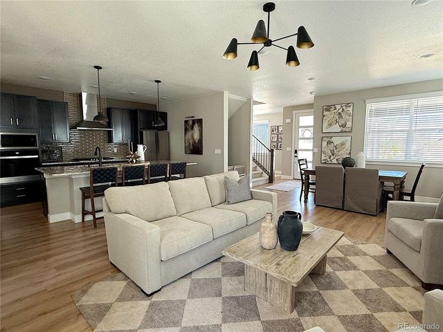 5261 Rendezvous Parkway, Timnath, CO 80547