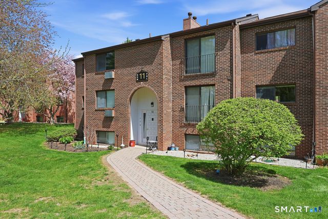 500 Darling Street 11Q, Southington, CT 06489
