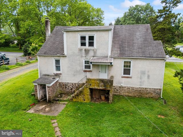 211 PEARL ST, Pottstown, PA 19465