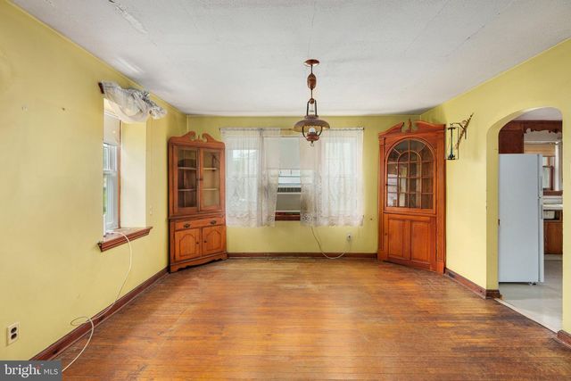 211 PEARL ST, Pottstown, PA 19465