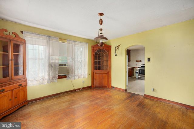 211 PEARL ST, Pottstown, PA 19465