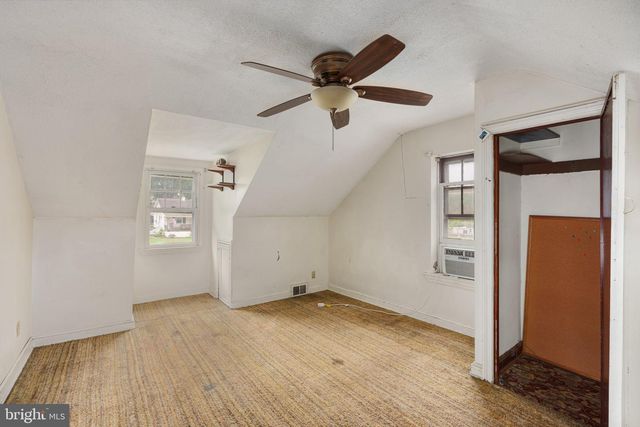 211 PEARL ST, Pottstown, PA 19465