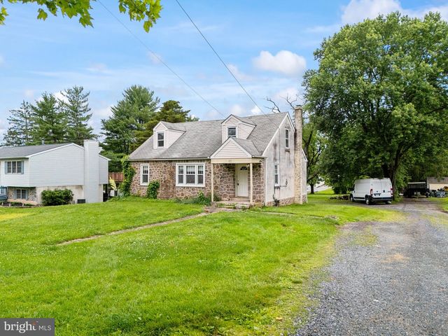 211 PEARL ST, Pottstown, PA 19465