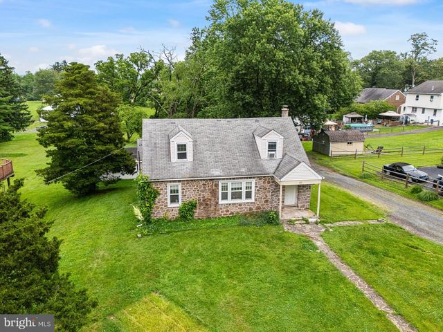 211 PEARL ST, Pottstown, PA 19465