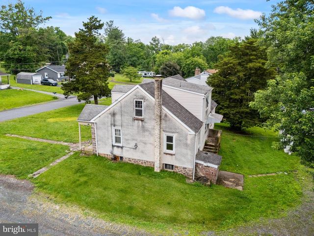 211 PEARL ST, Pottstown, PA 19465