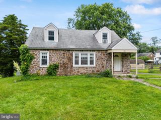 211 PEARL ST, Pottstown, PA 19465