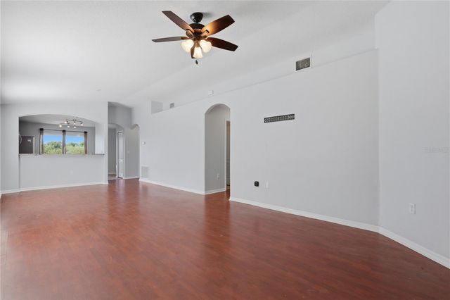 15519 TELFORD SPRING DRIVE, Sun City Center, FL 33573