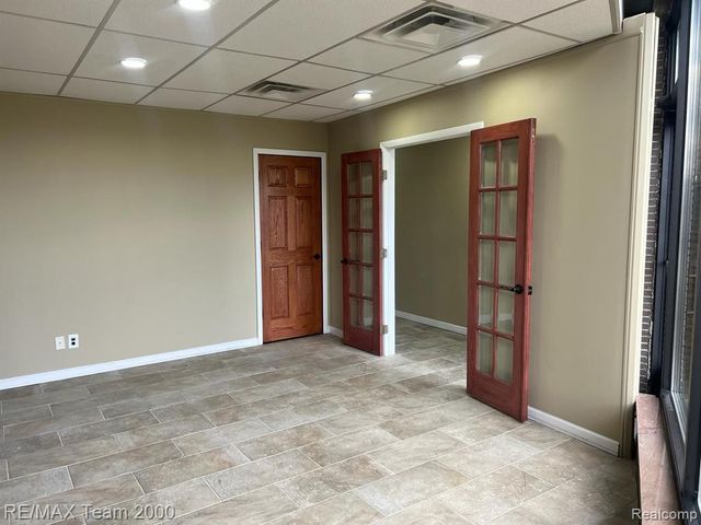 15706 Michigan Avenue, Dearborn, MI 48126