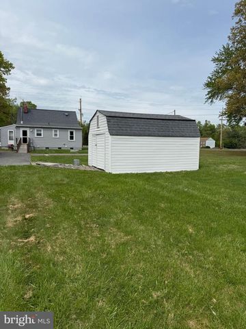 10475 BERRY RD, Waldorf, MD 20603