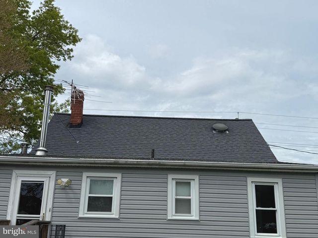 10475 BERRY RD, Waldorf, MD 20603