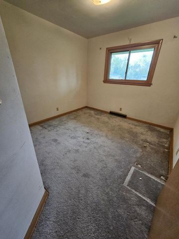 12860 Hobbs COURT, Brookfield, WI 53005