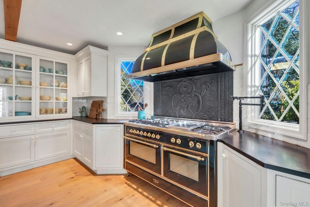 249 Gerritsen Avenue, Bayport, NY 11705