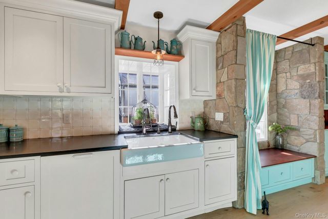 249 Gerritsen Avenue, Bayport, NY 11705