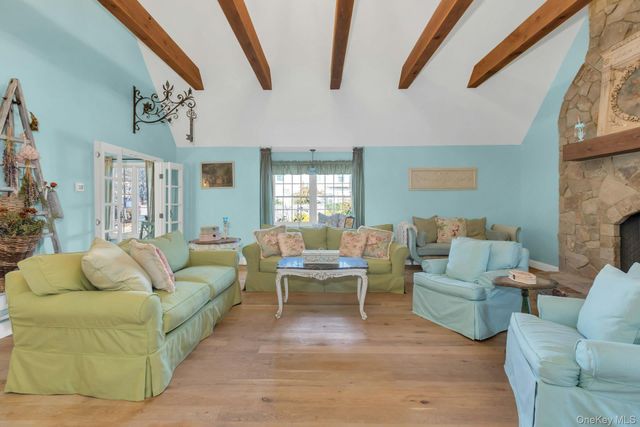 249 Gerritsen Avenue, Bayport, NY 11705