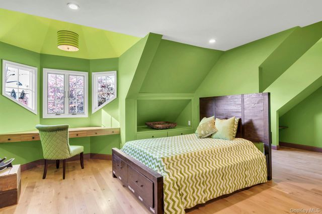 249 Gerritsen Avenue, Bayport, NY 11705