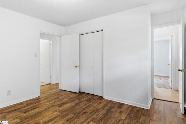 572 Wildwood Drive, Spartanburg, SC 29306