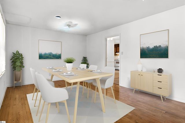 572 Wildwood Drive, Spartanburg, SC 29306