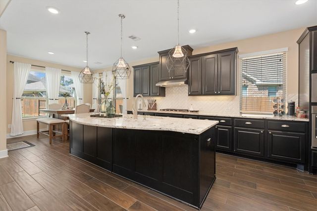 2752 Sterling Heights Lane, Conroe, TX 77385