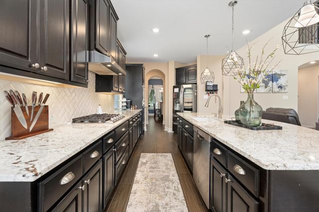 2752 Sterling Heights Lane, Conroe, TX 77385
