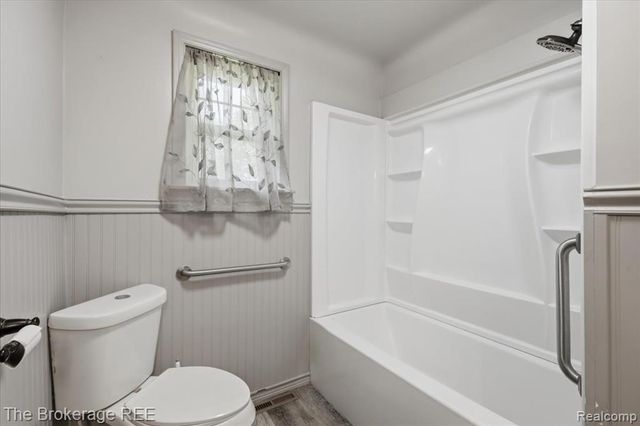 11973 E Brooks Road, Lennon, MI 48449