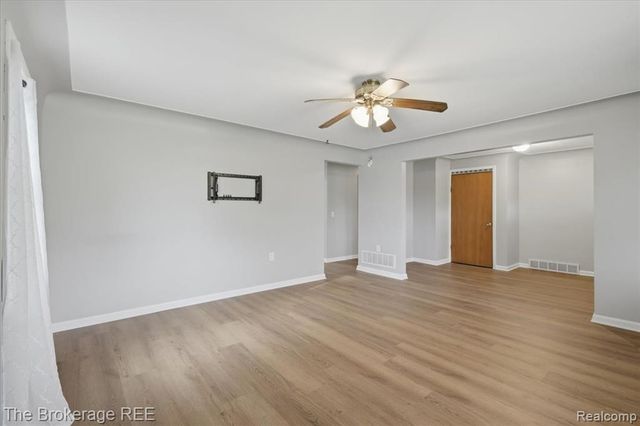 11973 E Brooks Road, Lennon, MI 48449