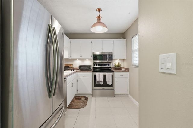 19029 US HIGHWAY 19 N 1-22, Clearwater, FL 33764