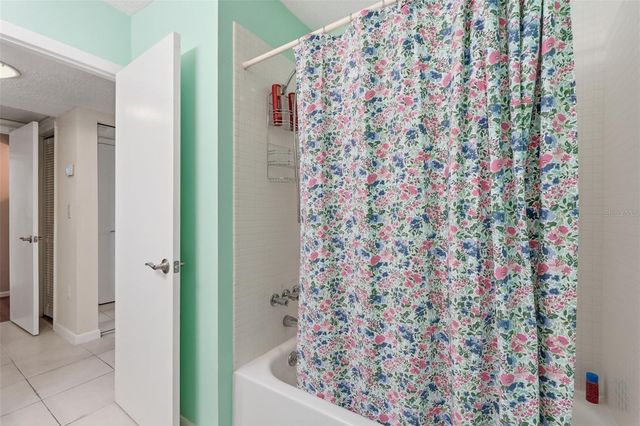 19029 US HIGHWAY 19 N 1-22, Clearwater, FL 33764