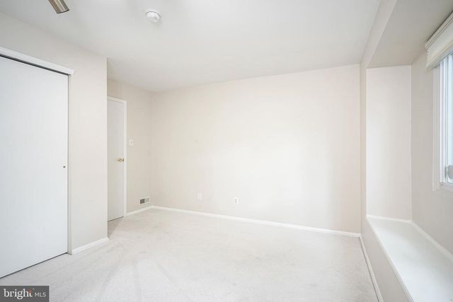 201-A MULBERRY CV, Mount Laurel, NJ 08054