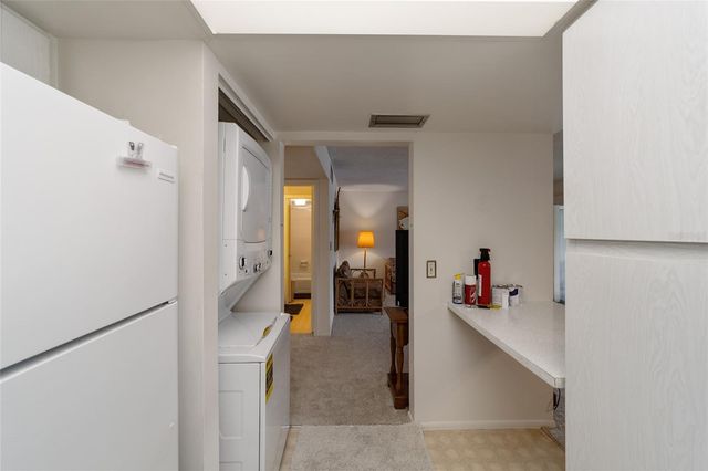 557 MIDWAY DRIVE B, Ocala, FL 34472