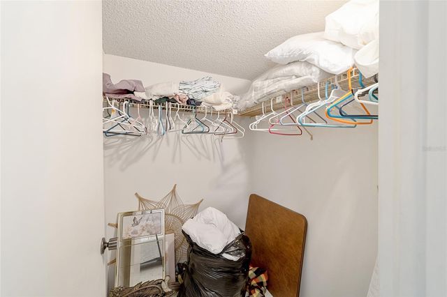 557 MIDWAY DRIVE B, Ocala, FL 34472
