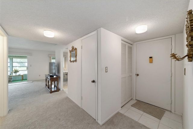 557 MIDWAY DRIVE B, Ocala, FL 34472
