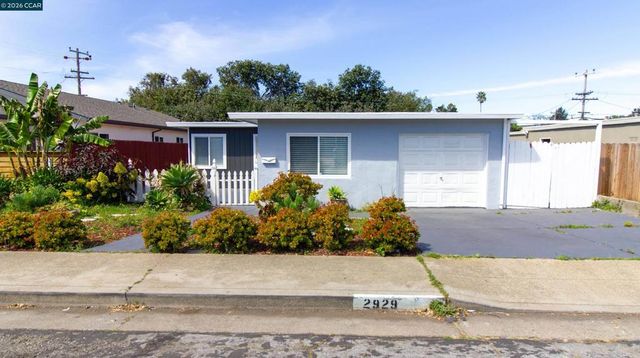 2929 Alta Mira Dr, Richmond, CA 94806