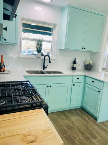 6836 Western Hills Drive, Dallas, TX 75217