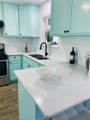 6836 Western Hills Drive, Dallas, TX 75217