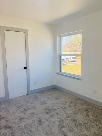 6836 Western Hills Drive, Dallas, TX 75217