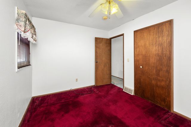 607 6th Street, Rock Island, IL 61201