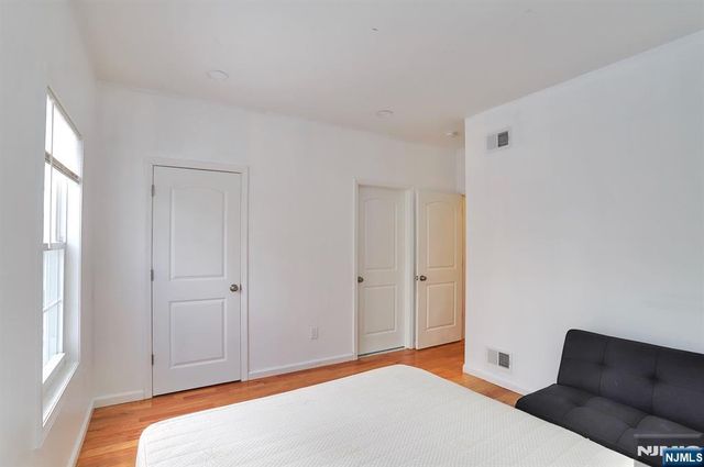 345 2nd Street, East Newark, NJ 07029