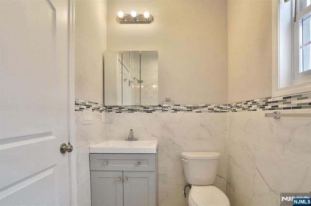 345 2nd Street, East Newark, NJ 07029