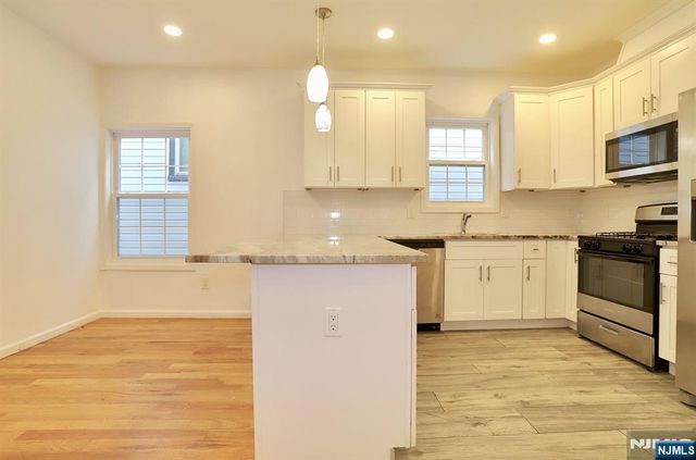 345 2nd Street, East Newark, NJ 07029