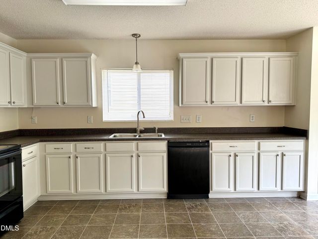 208 Knightwood Drive, Durham, NC 27703