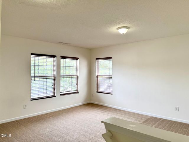 208 Knightwood Drive, Durham, NC 27703