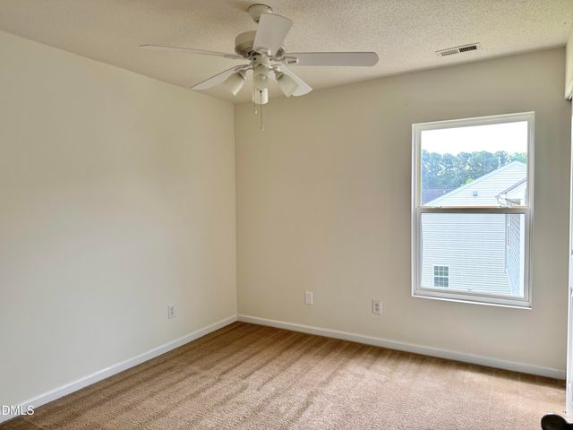 208 Knightwood Drive, Durham, NC 27703