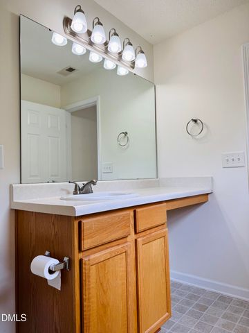 208 Knightwood Drive, Durham, NC 27703