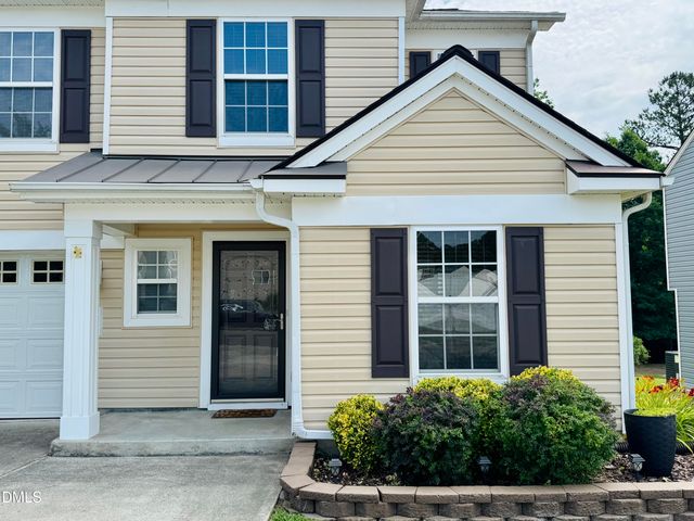 208 Knightwood Drive, Durham, NC 27703