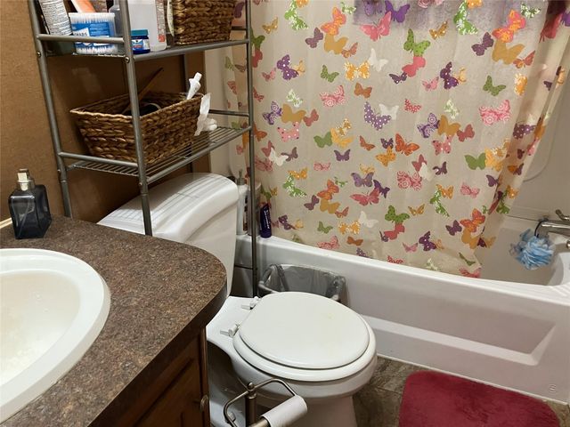 420 Moonlite Drive, Livingston, TX 77351