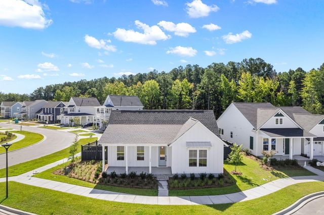 190 Clearpath Drive, Summerville, SC 29486
