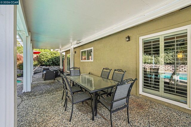 236 Appalachian Dr, Martinez, CA 94553