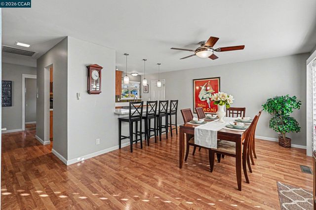 236 Appalachian Dr, Martinez, CA 94553