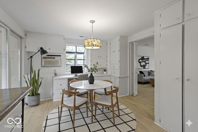 84 Bennett Road, Carmel, IN 46032